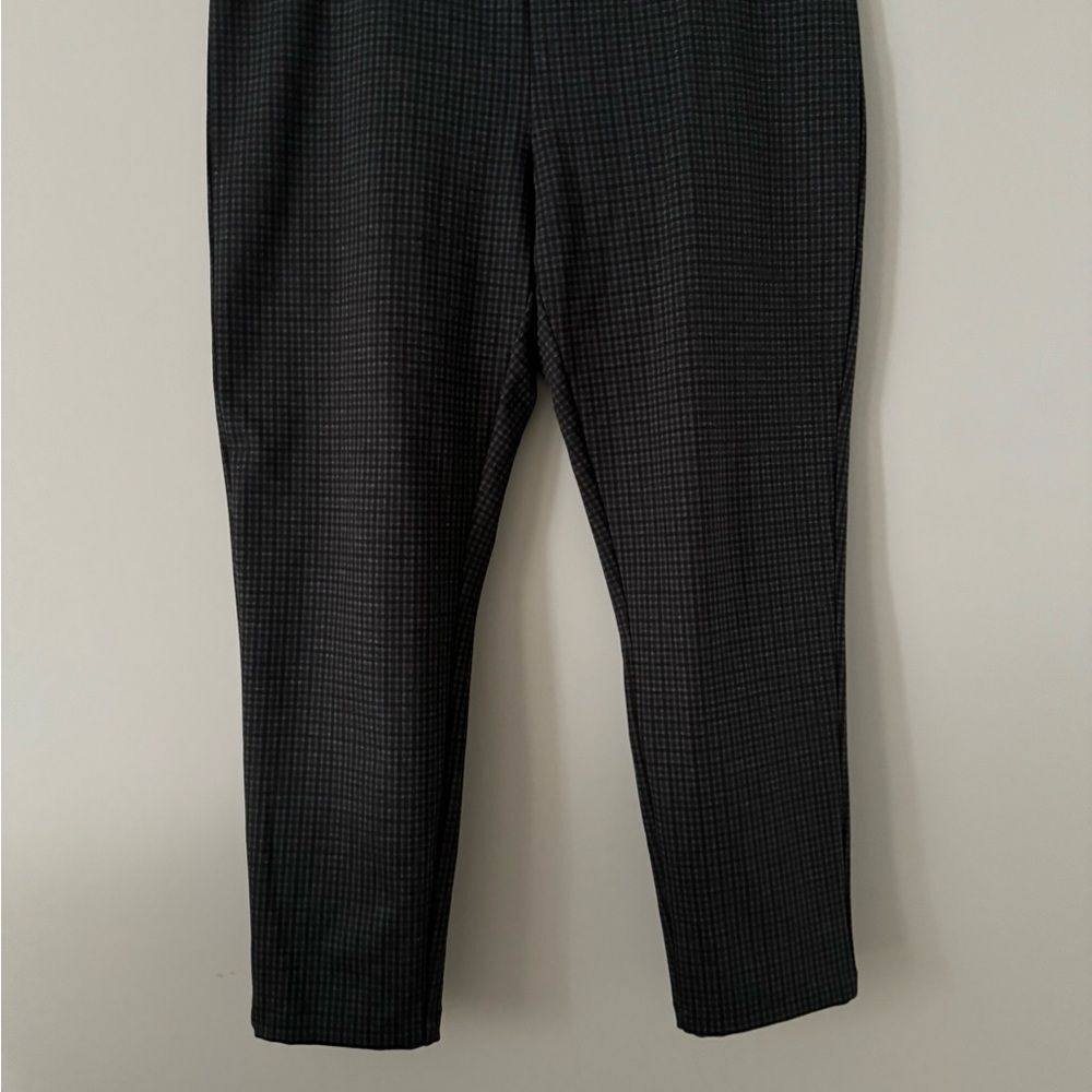 Ellen Tracy Great Condition Pants Size L   27 Inch